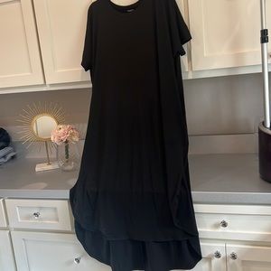 Boutique plus size black flowing dress